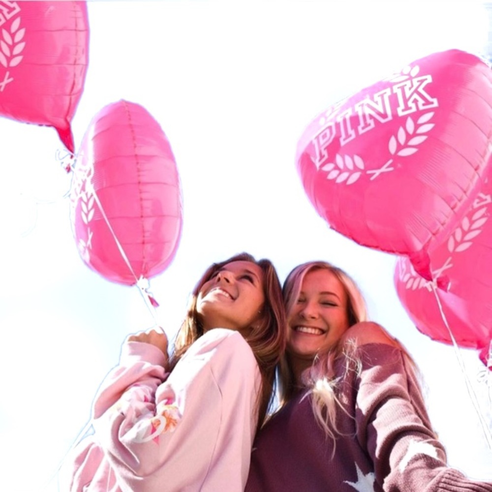 Victoria’s Secret VS PINK Logo Display Rare #PINKONCAMPUS Heart Balloon Prop